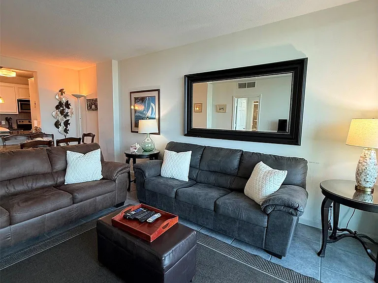 1401 E Beach Dr #112 — Photo 9