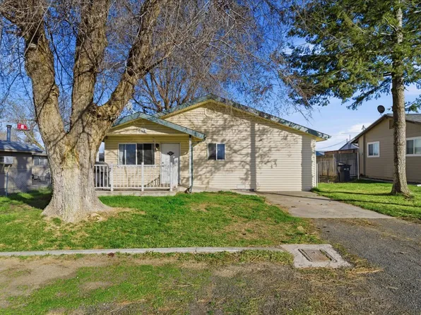 762 S 2nd Ave, Connell, WA 99326