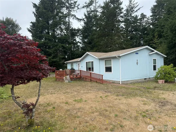 1410 304th Place, Ocean Park, WA 98640
