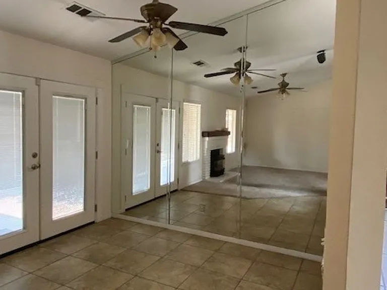 2832 S Teddy St — Photo 11