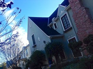 1642 Buckingham Rd, Los Angeles, CA 90019