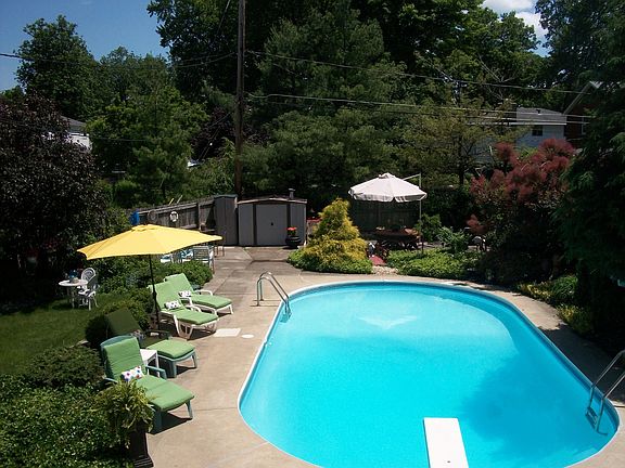 2nd image of 6689 Greenbriar Dr