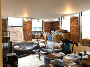 69 Harvey St #A4, Cambridge, MA 02140