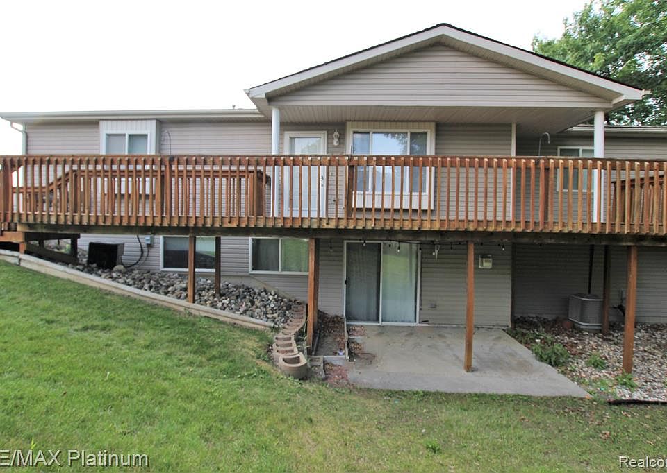 1st image of 9468 Forestview Cir