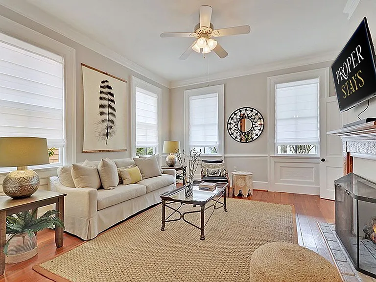 236 Rutledge Ave — Photo 2