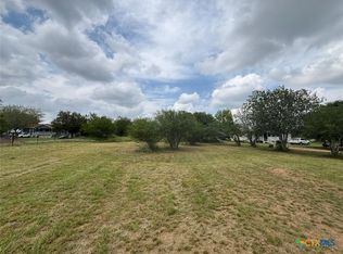 County Road 741, Yancey, TX 78886