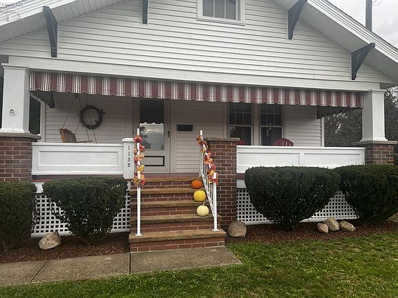 4th image of 1132 E University St
