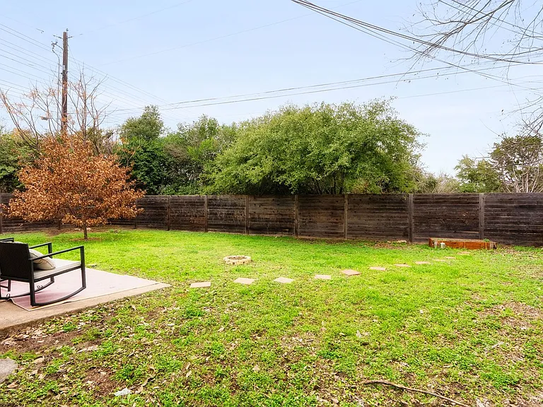 2408 Ventura Dr #A — Photo 20