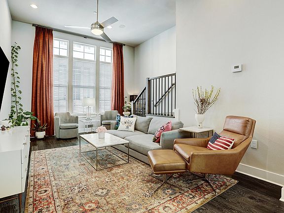 4th image of 1305 Town Creek Dr #4
