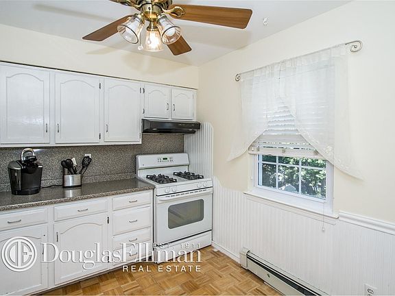 4th image of 6 Anchorage Ln APT 5B
