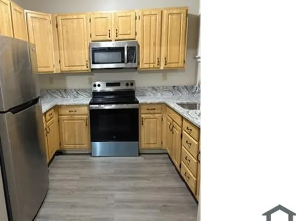 618 Kossuth St #2, Bridgeport, CT 06608