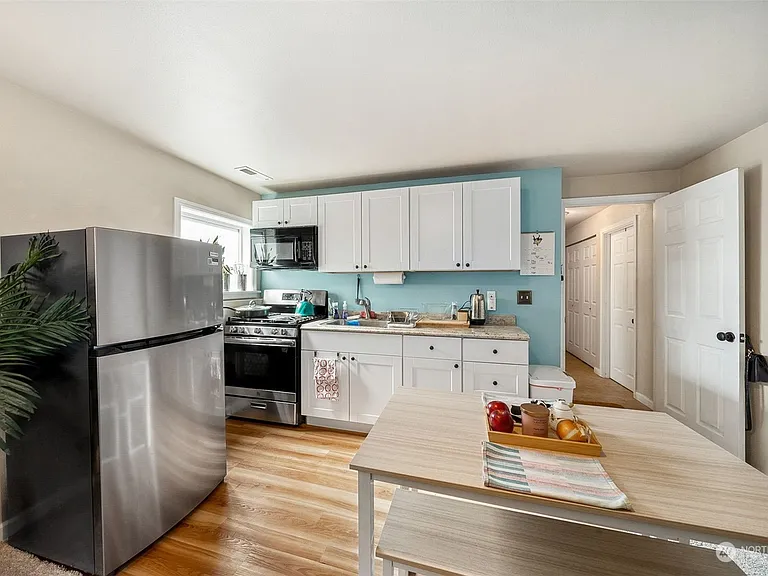 7940 Delridge Way SW — Photo 12