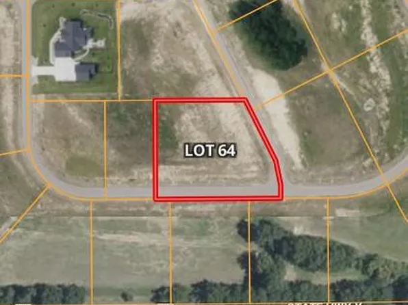 171 McMorland Dr, O'Fallon, MO 63366