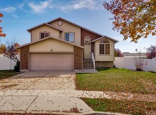 122 E 2325 S, Clearfield, UT 84015