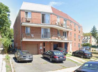 121-05 84th Ave #B, Kew Gardens, NY 11415