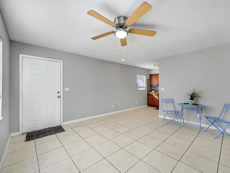 Timber Trace Apartments — Photo 27