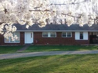 1141 Amos Bridge Rd, Huddleston, VA 24104