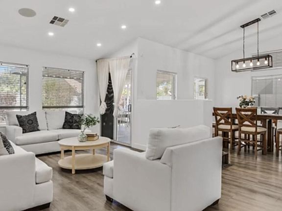 4th image of 6024 Estrapade St