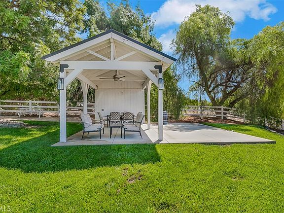 5th image of 41190 Camino Norte Rd