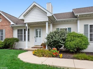 828 Whiffletree Dr, Chesterton, IN 46304