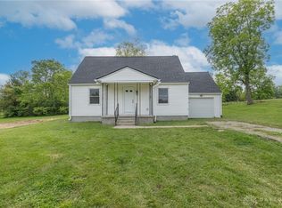 2976 Arthur Rd, Springfield, OH 45502