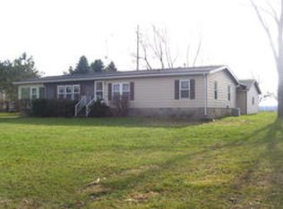 1625 W Barnes Rd, Fostoria, MI 48435