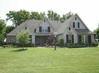 7011 Hackberry Rdg, Owasso, OK 74055