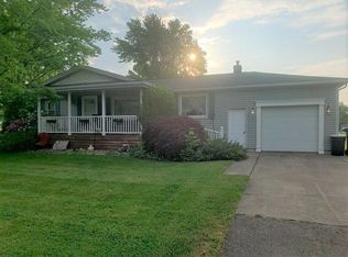 2810 Ben Fulton Rd, North Lawrence, OH 44666