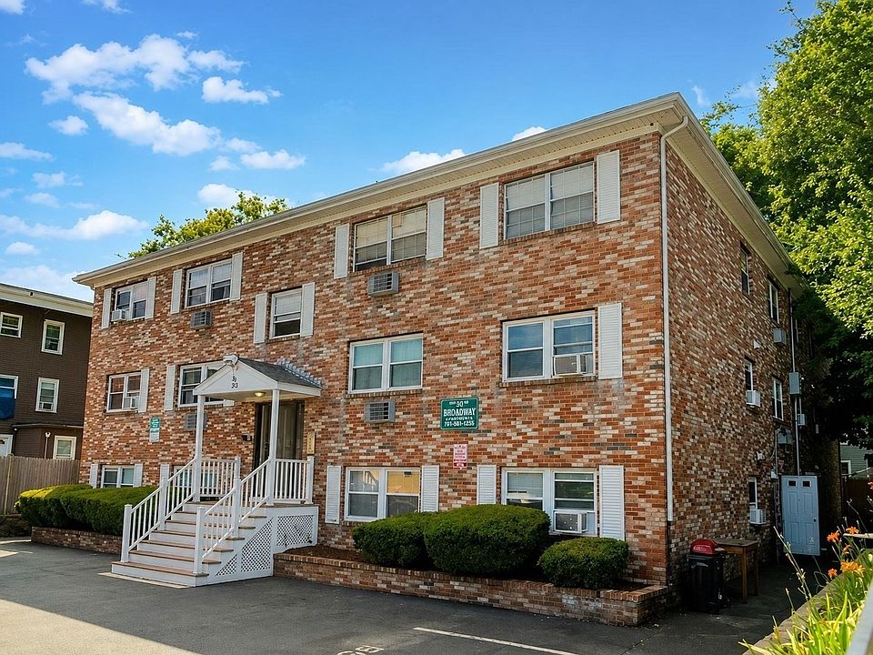 1st image of 303 Broadway APT B6