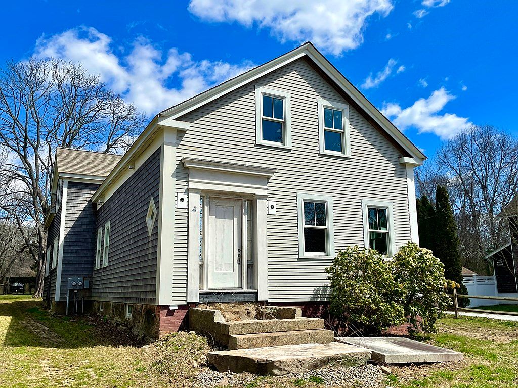 569 Elm St, Dartmouth, MA 02748 Zillow