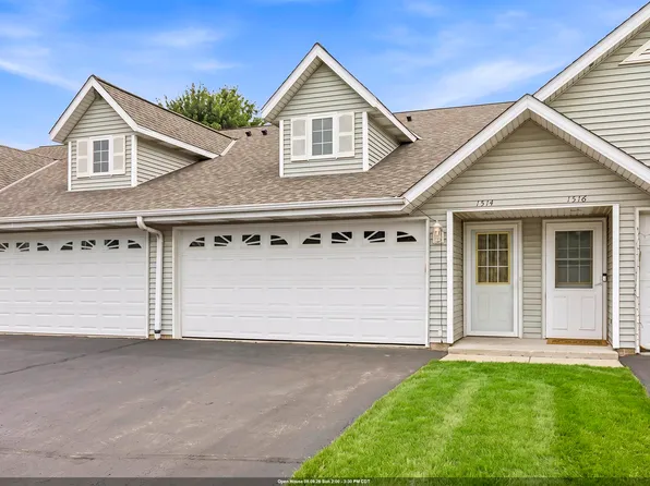 1514 Watercress Cir, West Bend, WI 53095