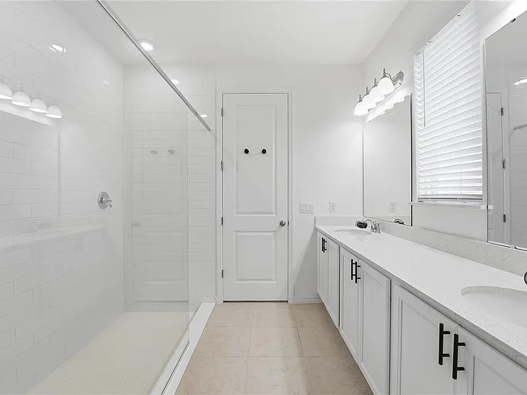 6550 Barnstorm Way — Photo 23