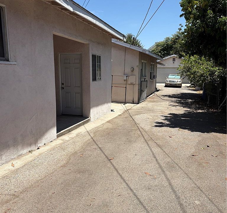 1st image of 806 S Chapel Ave