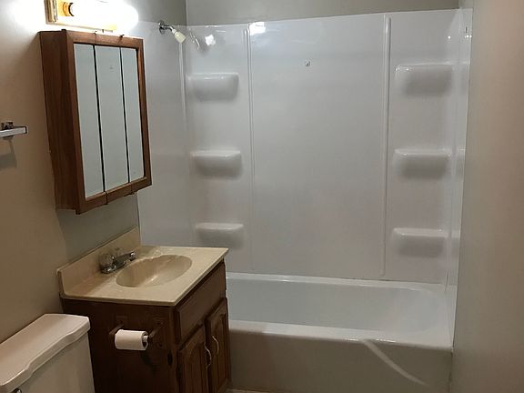 5th image of 700 N 13th Ter