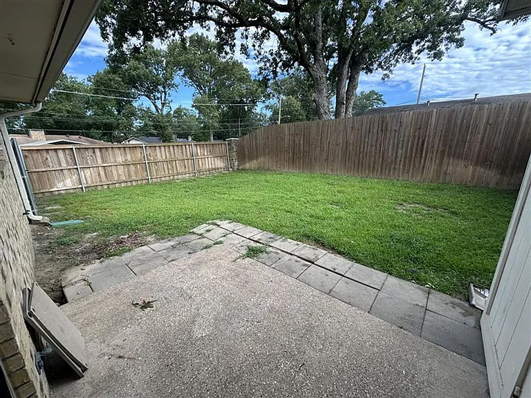 8320 Cambridge Rd #M11 — Photo 15
