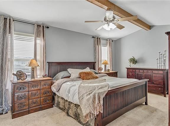 5th image of 21 Oak Leaf Branch Ct