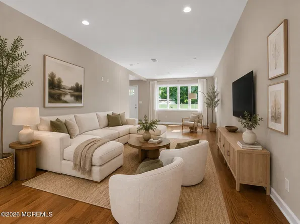 18 Maple Ave #A, Eatontown, NJ 07724