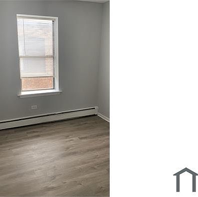 4th image of 4437 S Greenwood Ave #213
