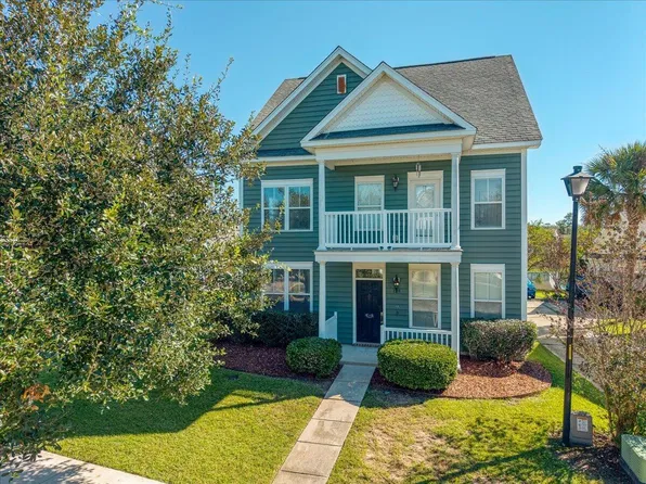 129 Gaslight Blvd, Summerville, SC 29483