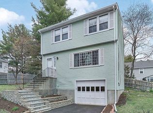 16 Gregory St, Waltham, MA 02451
