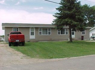 177 W Central St, Raymond, IA 50667