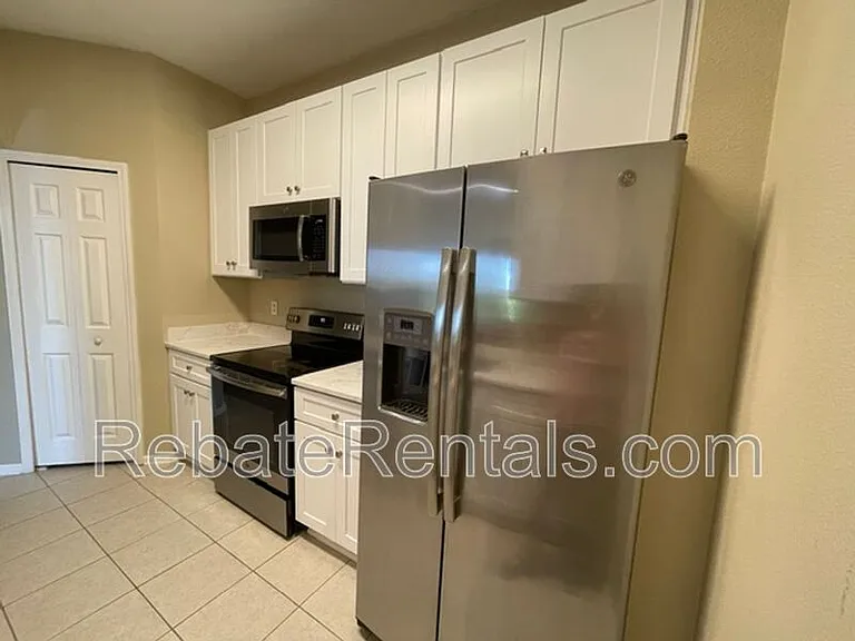 7801 Point Meadows Dr #8307 — Photo 2