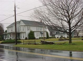 95 S Line Rd, Stevens, PA 17578