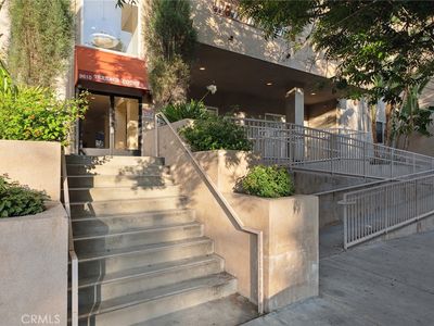 9610 Zelzah Ave APT 105, Northridge, CA, 91325