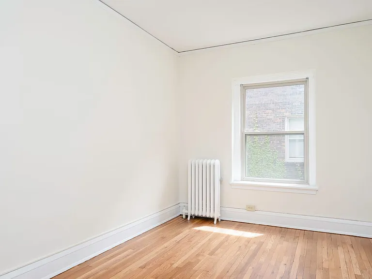 2222 Harriet Ave S — Photo 9