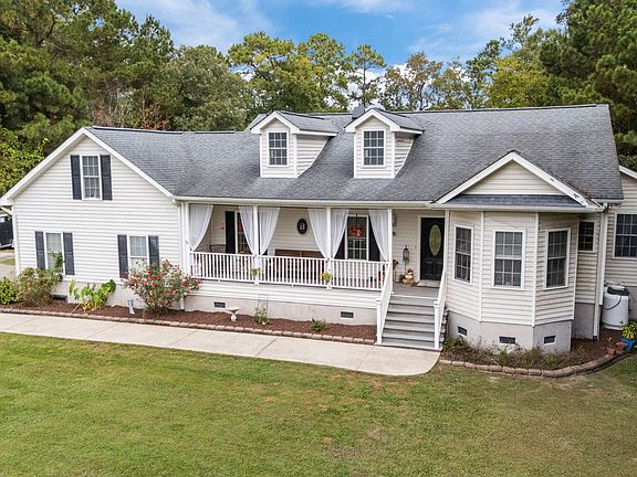 4th image of 75 Seaview Court