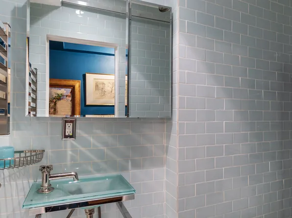 45 West 54th Street image 9 of 9