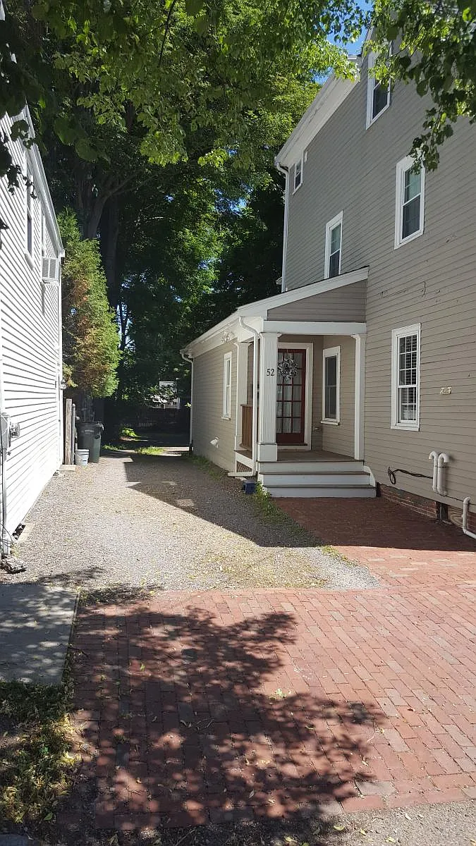 Driveway leading to back of house - 52 Washington St #A