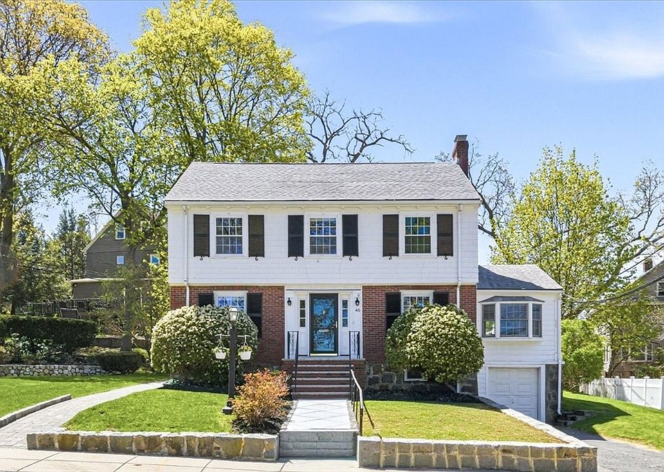 1st image of 40 Woodard Rd