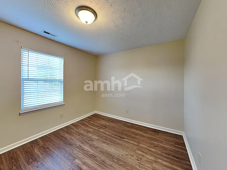 10393 Buell Ct — Photo 15